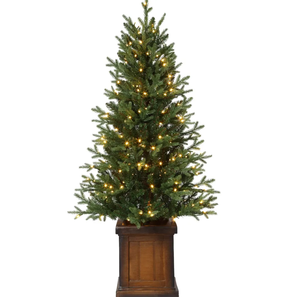 New Haute Decor 4'6" H Green Realistic Fir Artificial Christmas Tree With 200 Led Lights