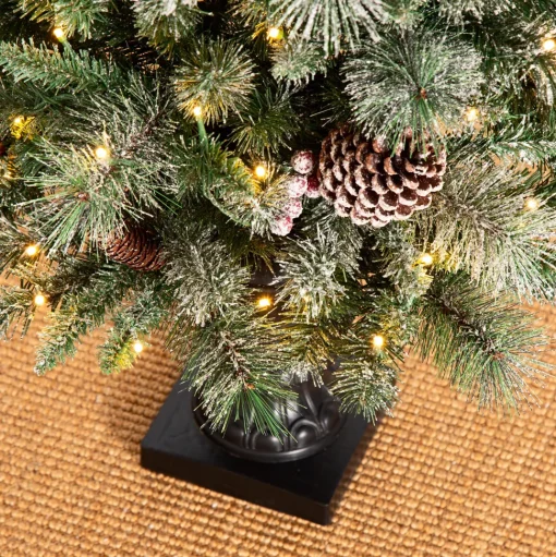Clearance The Holiday Aisle Green Artificial Christmas Tree With 100 Clear/White Lights