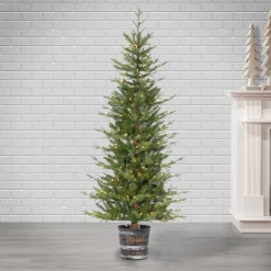 Store Sand & Stable Green Realistic Artificial Pine Christmas Tree With Lights