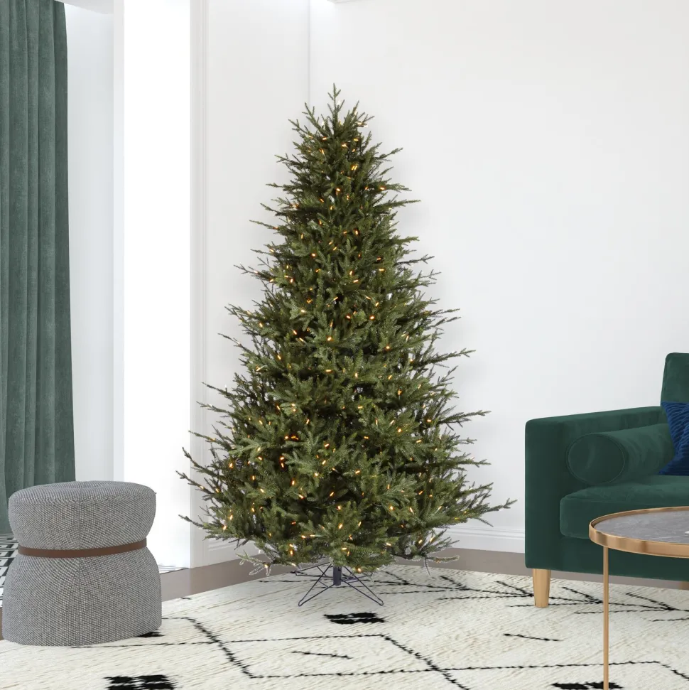 Shop The Holiday Aisle Itasca Frasier 6.5' Green Fir Trees Artificial Christmas Tree With 600 Led Clear/White Lights With Stand
